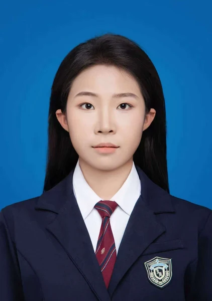 李佳烨